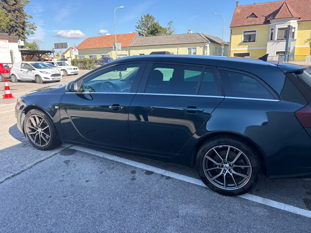 Opel Insignia 2014 photo 3