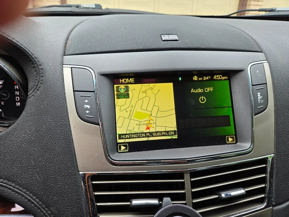 Lincoln Mkt 2010 photo 4