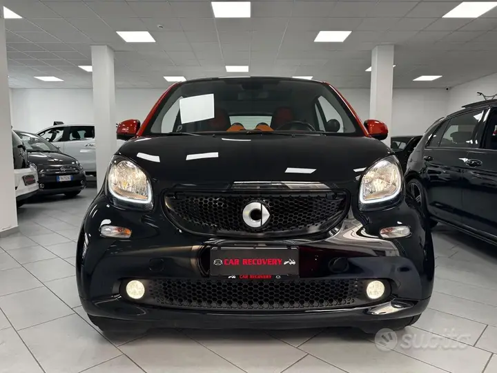 Smart Fortwo 2017 photo 2