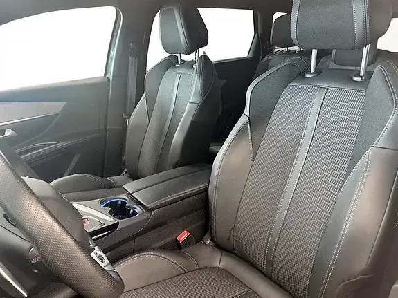 Peugeot 5008 2024 photo 5