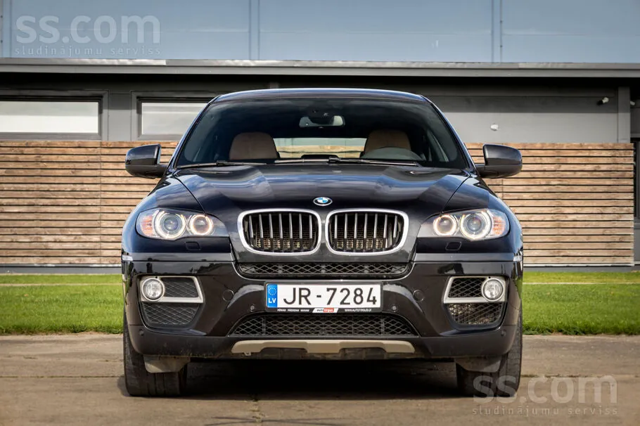BMW X6 2013 photo 2