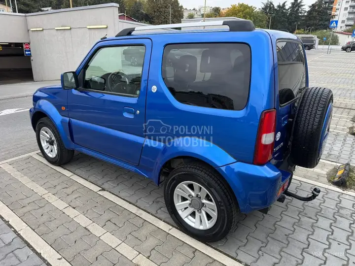 Suzuki Jimny 2011 photo 5