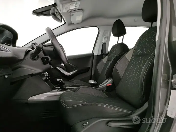 Peugeot 2008 2019 photo 5
