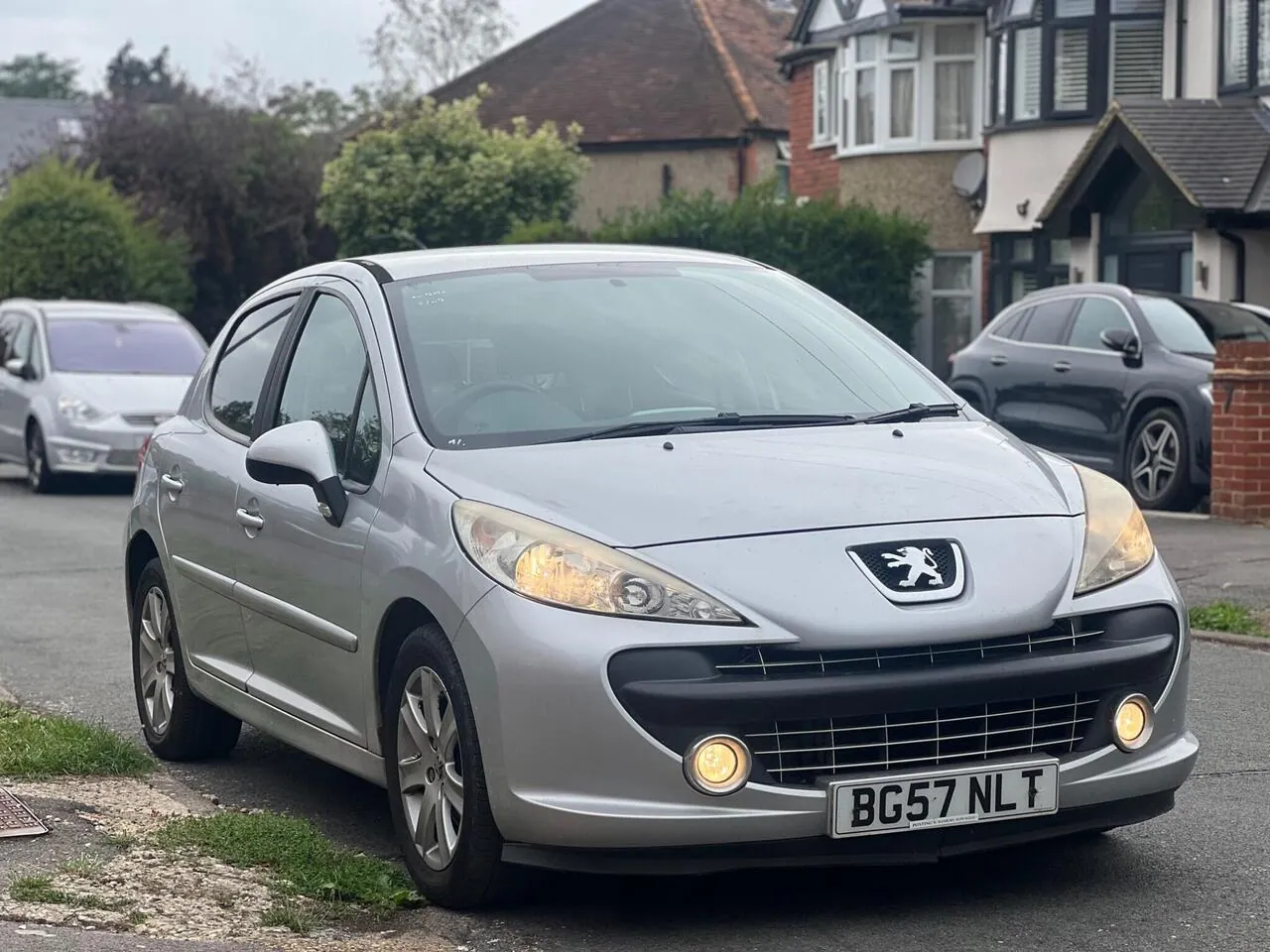 Peugeot 207