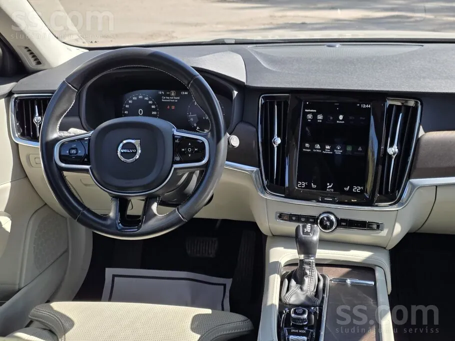 Volvo V90 2019 photo 3