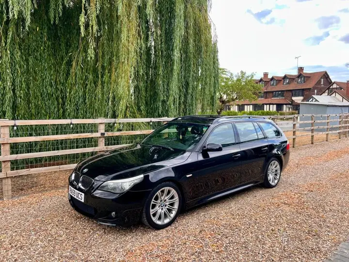 BMW 5 Series 2009 photo 3