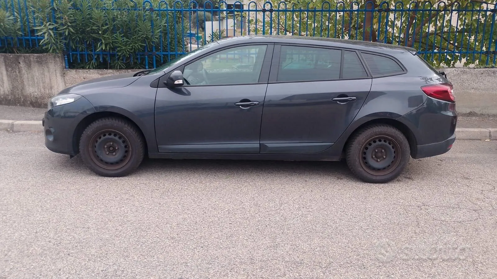 Renault Megane 2011 photo 5