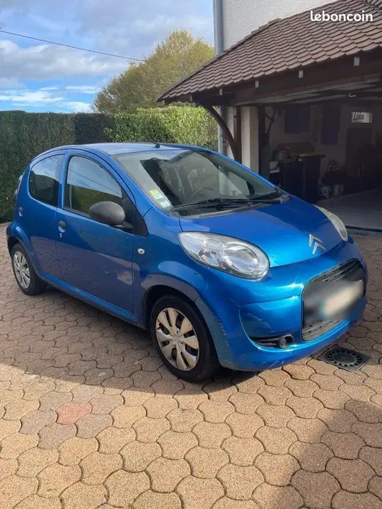 Citroen C1 2011 photo 2