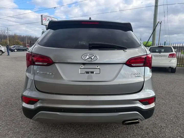 Hyundai Santa Fe 2017 photo 4