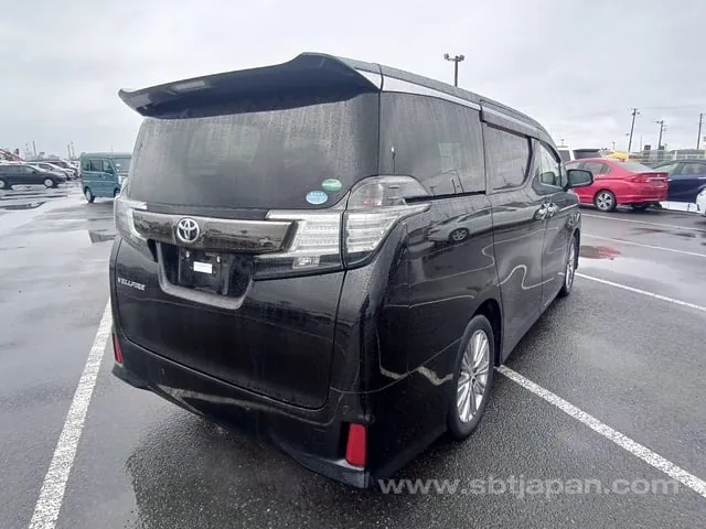 Toyota Vellfire 2016 photo 4