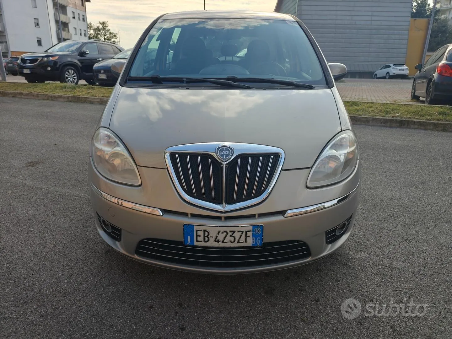 Lancia Musa 2010 photo 2