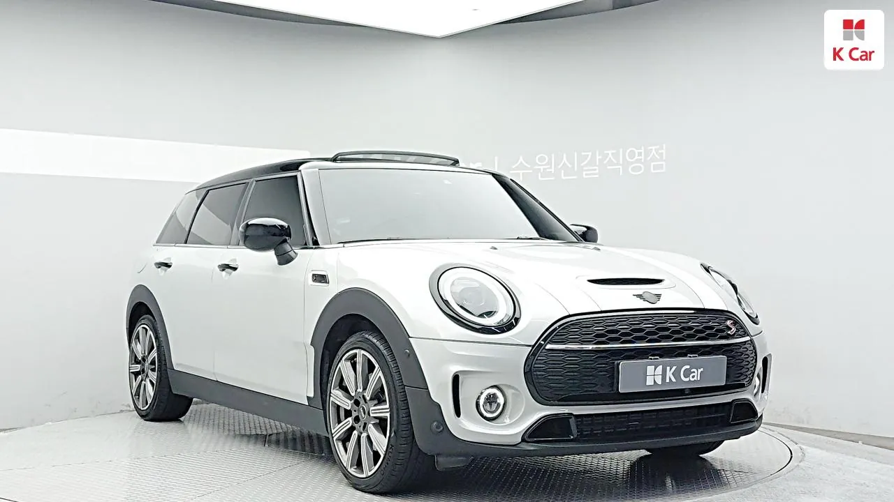 Mini Cooper Clubman (2Nd Gen F/L) 2023 photo 3