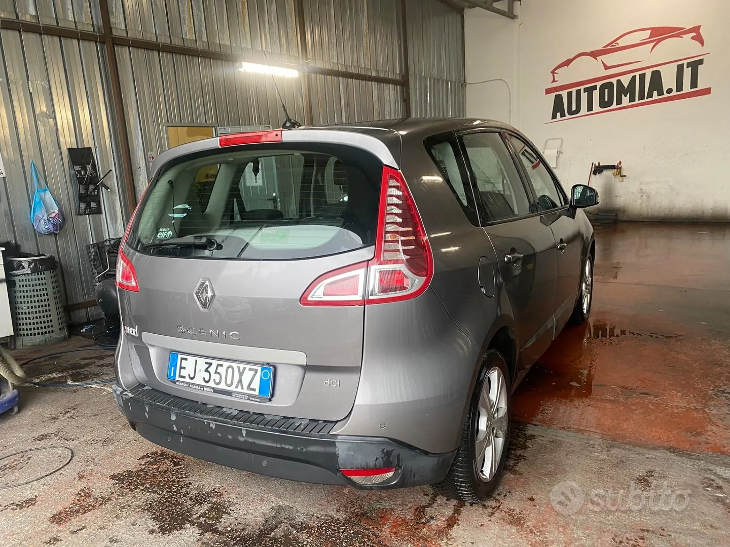 Renault Scenic 2011 photo 5