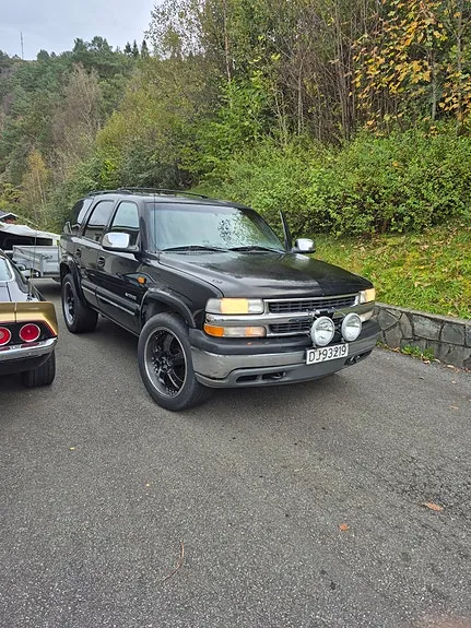 Chevrolet Tahoe 2000 photo 3