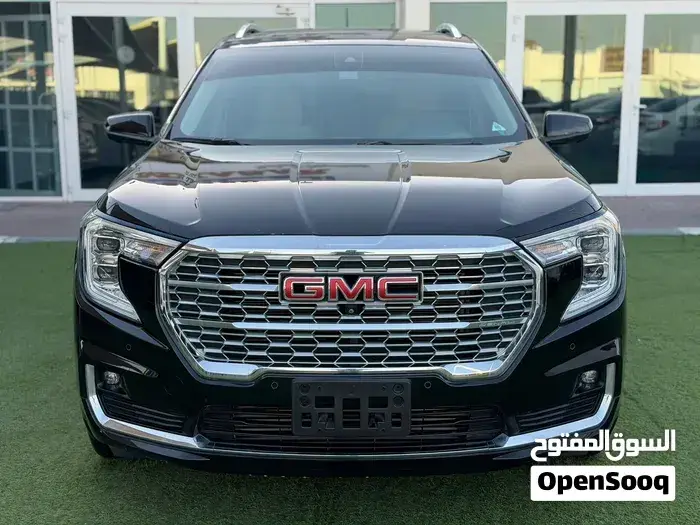 GMC Terrain 2024 photo 3