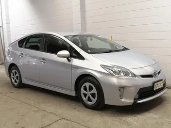 Toyota Prius 2014 photo 2