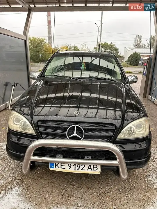 Mercedes-Benz M-Class