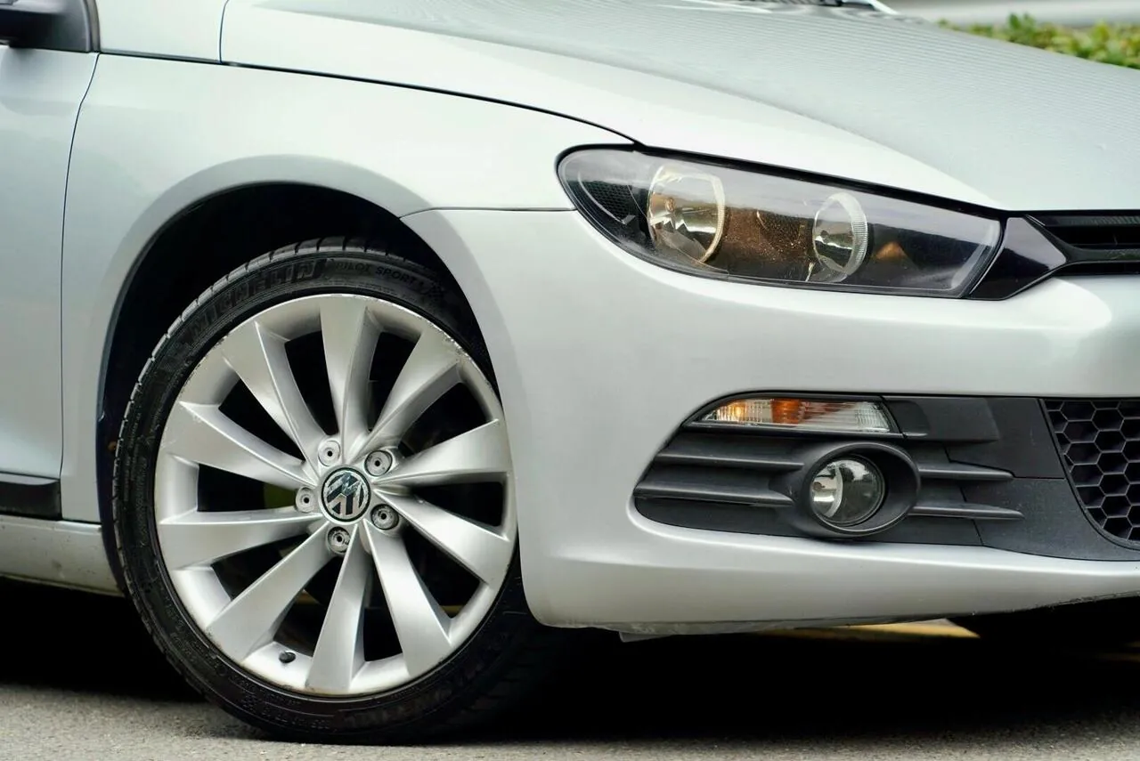 Volkswagen Scirocco 2013 photo 2
