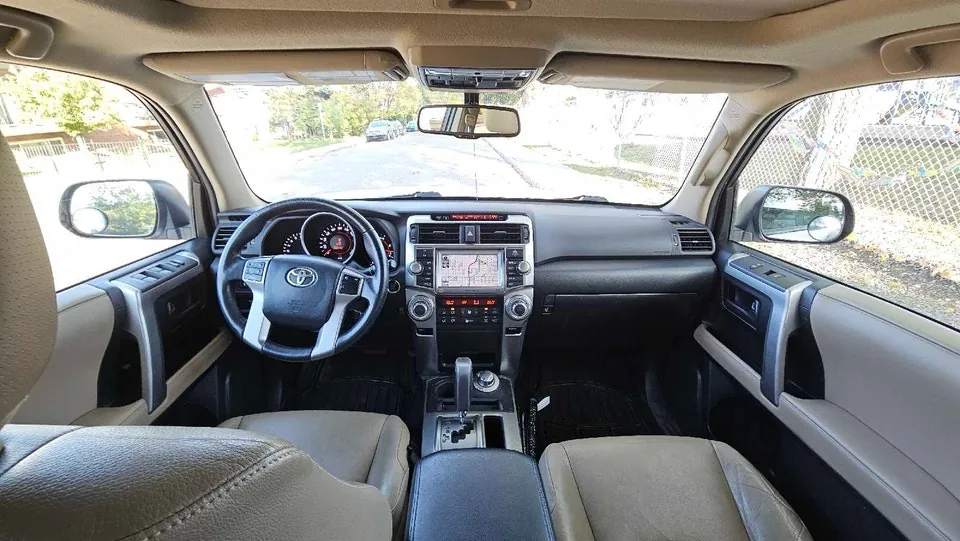 Toyota 4Runner 2011 photo 5