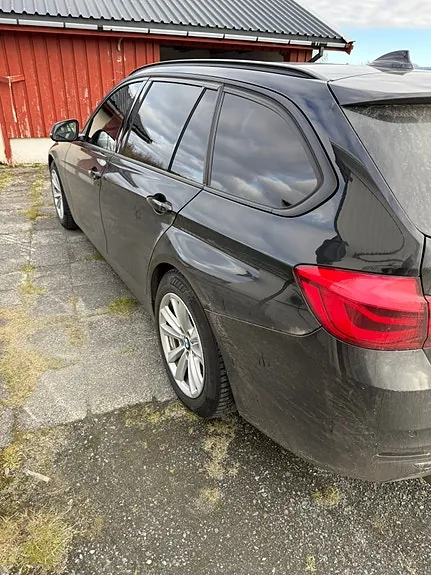 BMW 320D 2016 photo 2