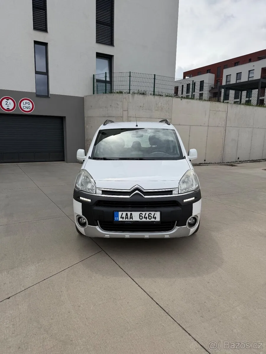 Citroen Berlingo 2014 photo 2
