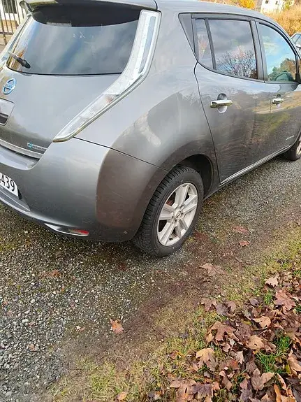 Nissan Leaf 2013 photo 4