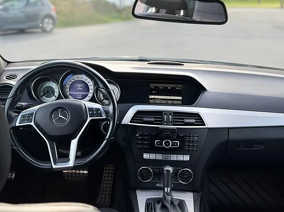 Mercedes-Benz C180 D 2013 photo 4
