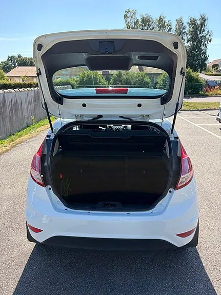 Ford Fiesta 2015 photo 5