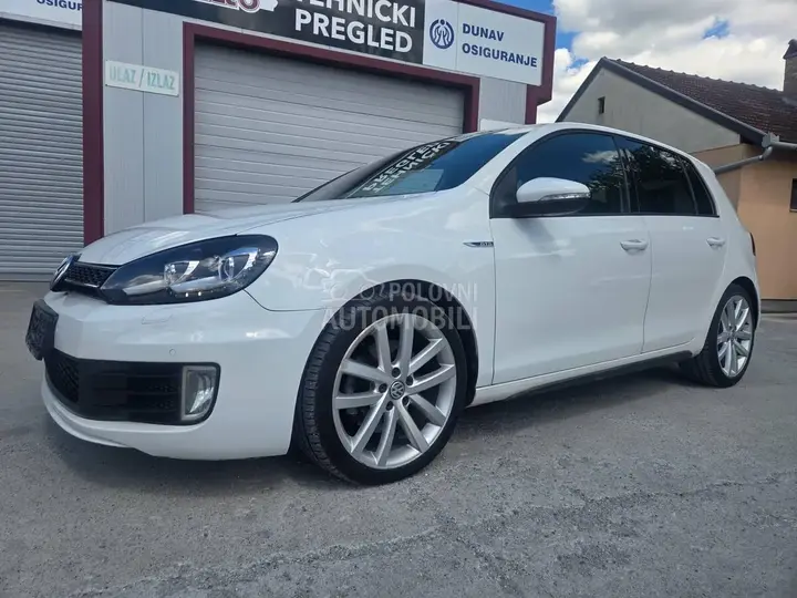 Volkswagen Golf 6
