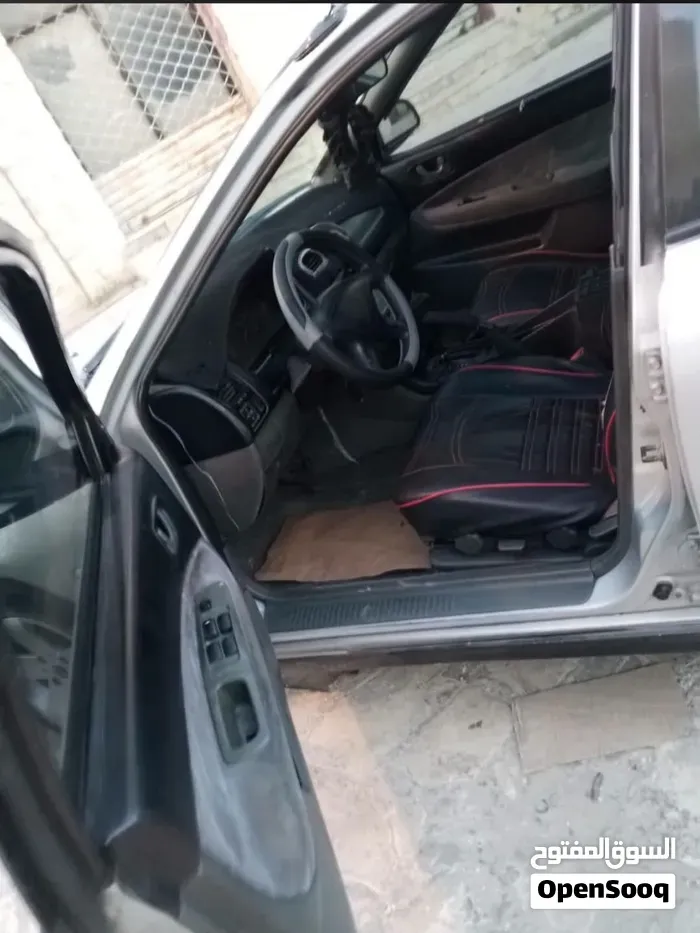 Mitsubishi Galant 2002 photo 3