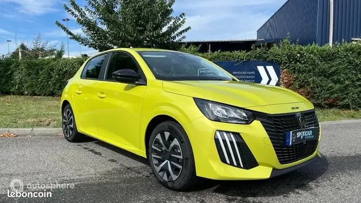Peugeot 208 2024 photo 3