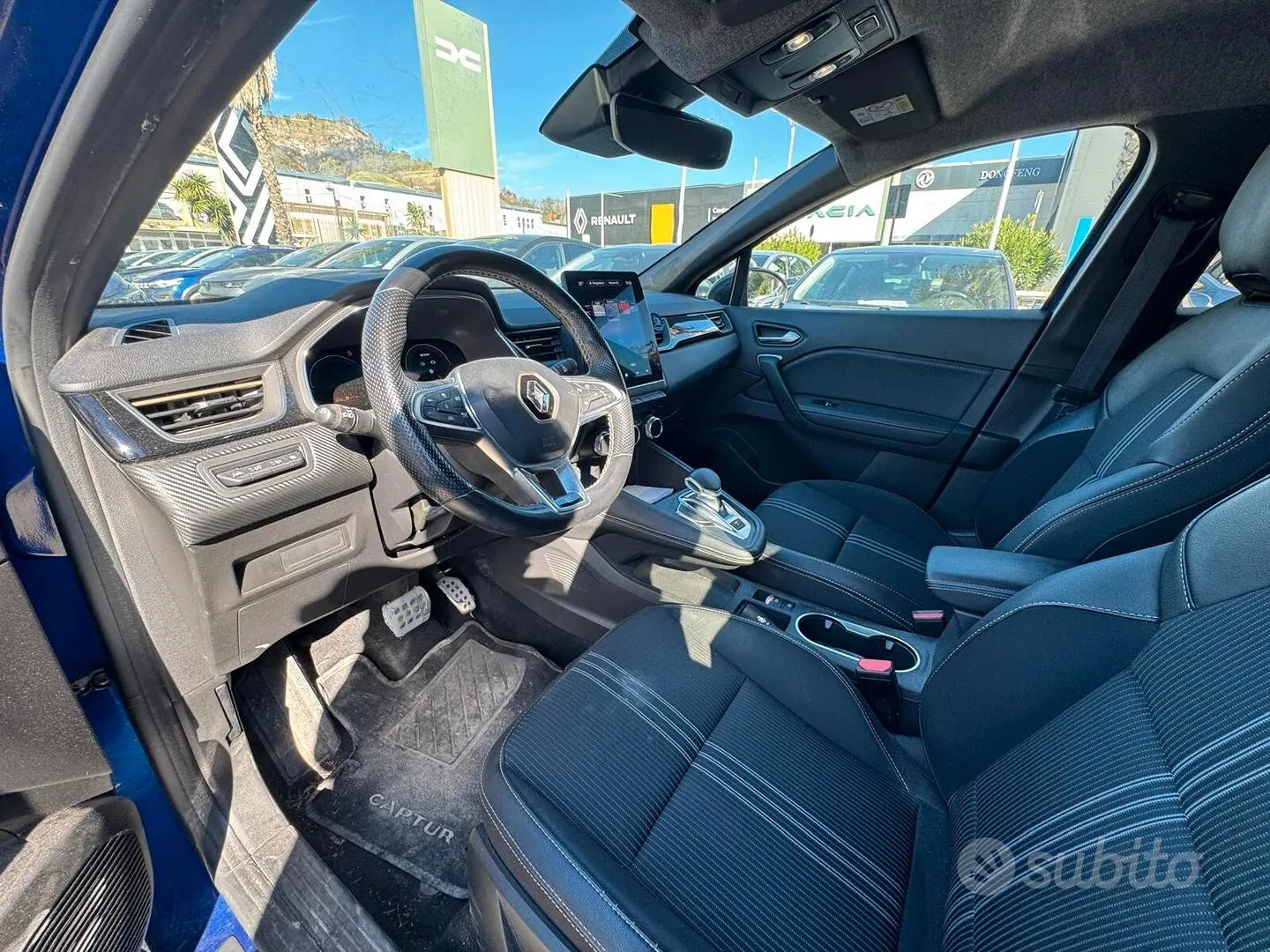 Renault Captur 2023 photo 4