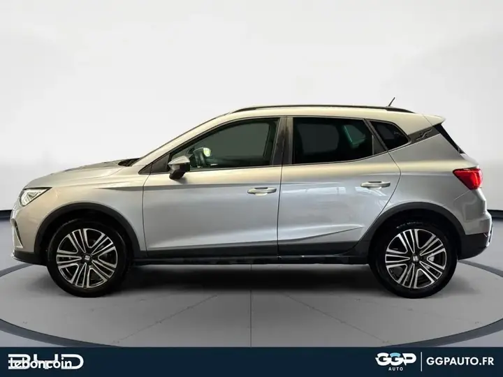 Seat Arona 2024 photo 2