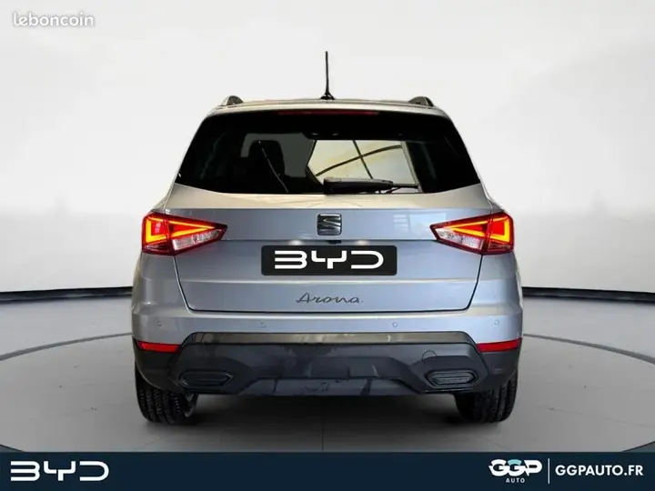 Seat Arona 2024 photo 4
