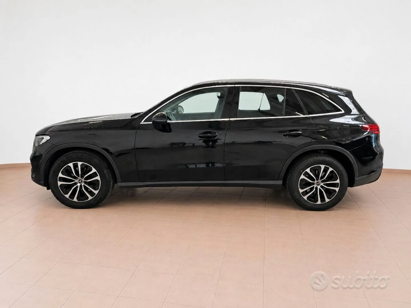 Mercedes-Benz Glc 2022 photo 2