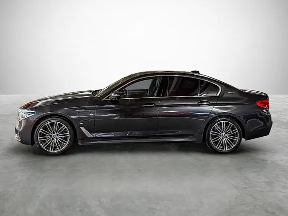 BMW 530E 2018 photo 2
