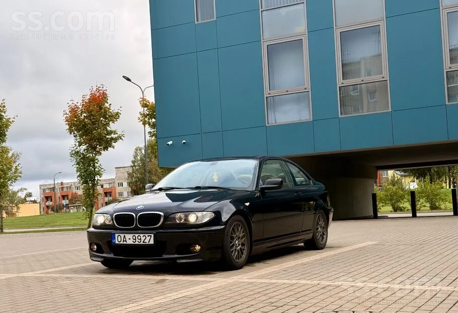 BMW 320 2004 photo 4