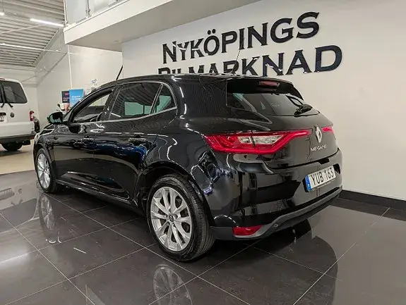 Renault Megane 2018 photo 3