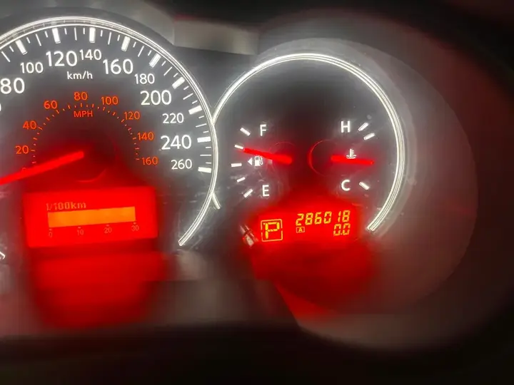Nissan Altima 2010 photo 3