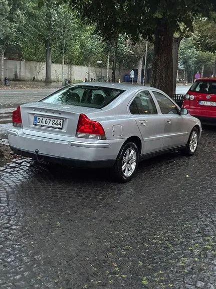 Volvo S60 2005 photo 2