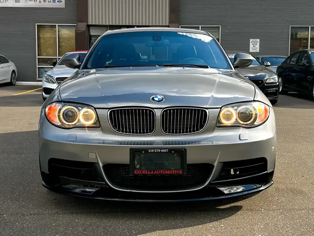 BMW 1 Series 2011 photo 2