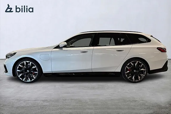 BMW 530E 2026 photo 3