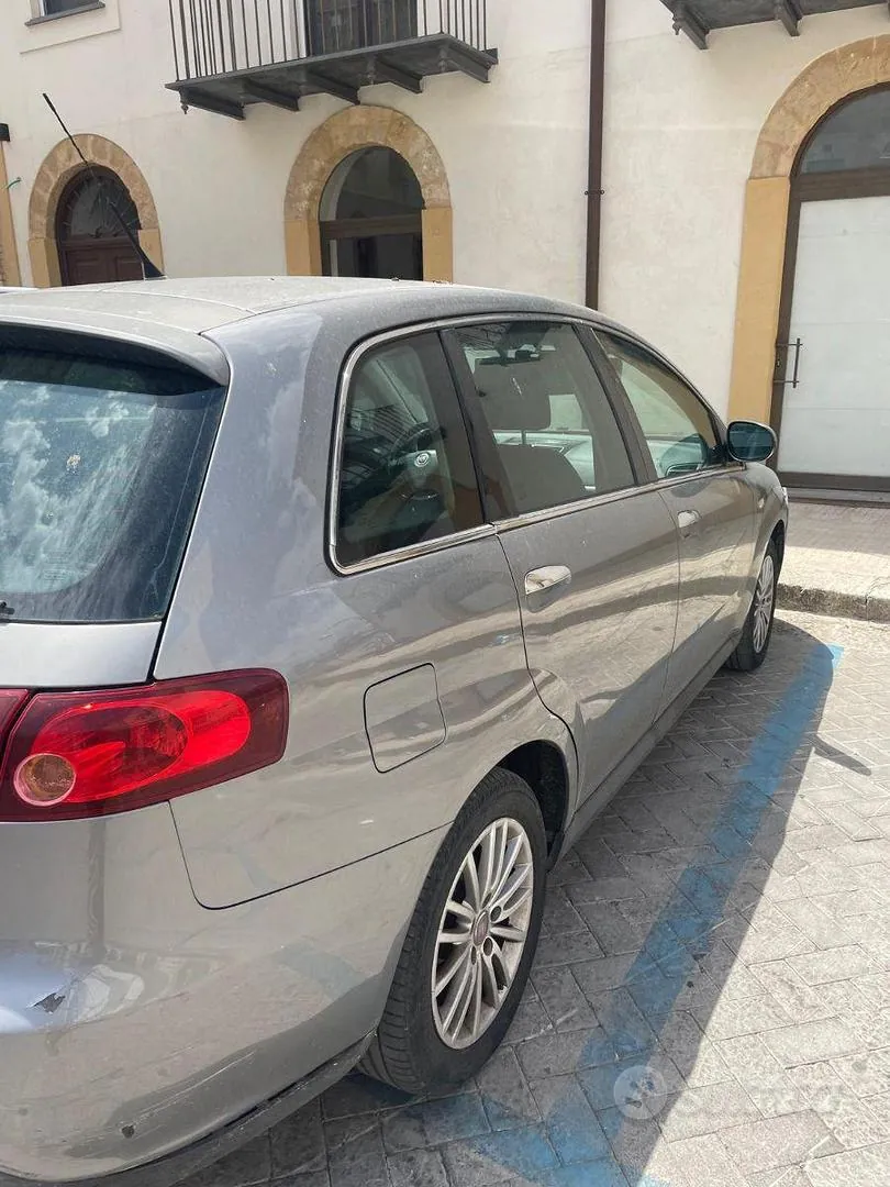 Fiat Croma 2010 photo 3