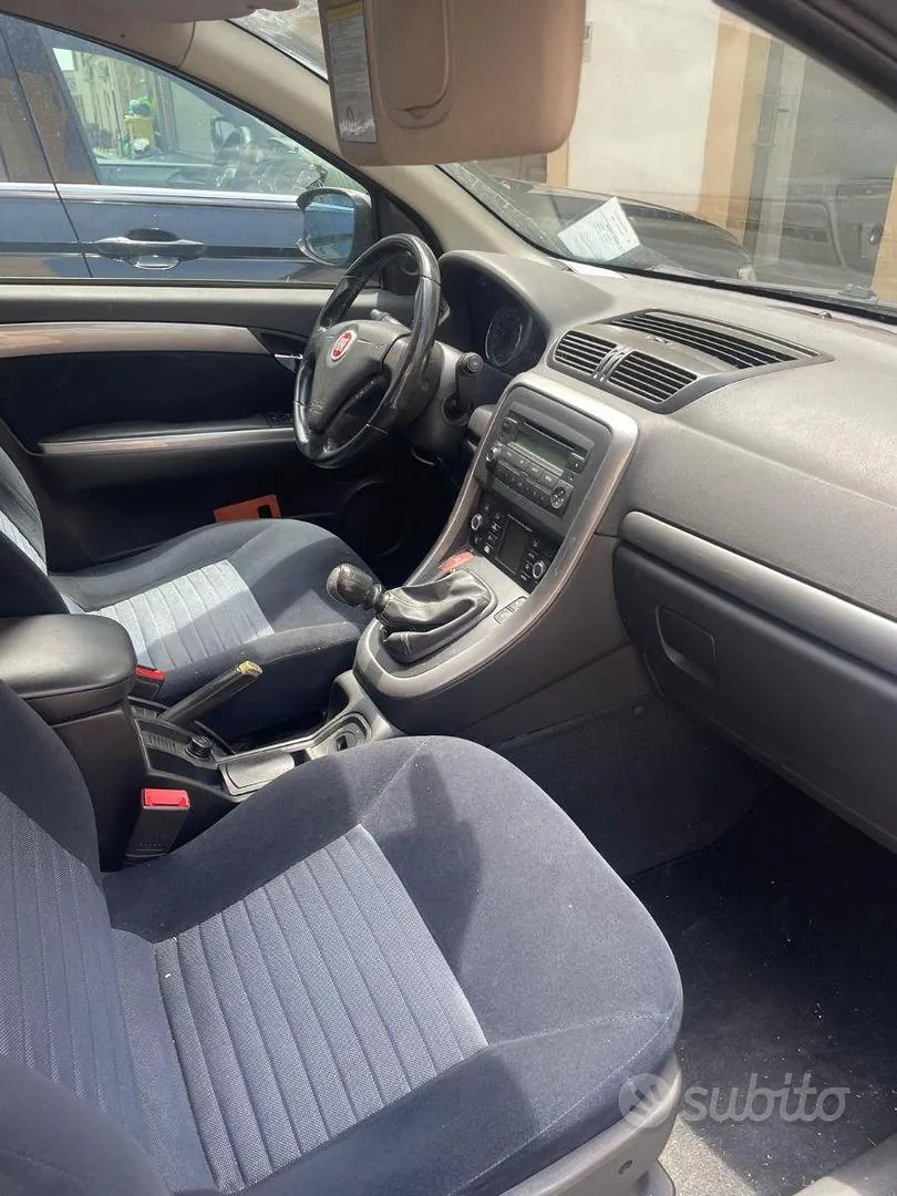 Fiat Croma 2010 photo 4