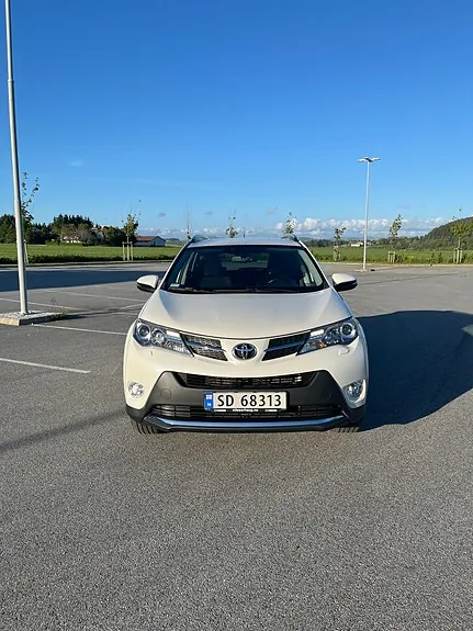 Toyota Rav4 2013 photo 3