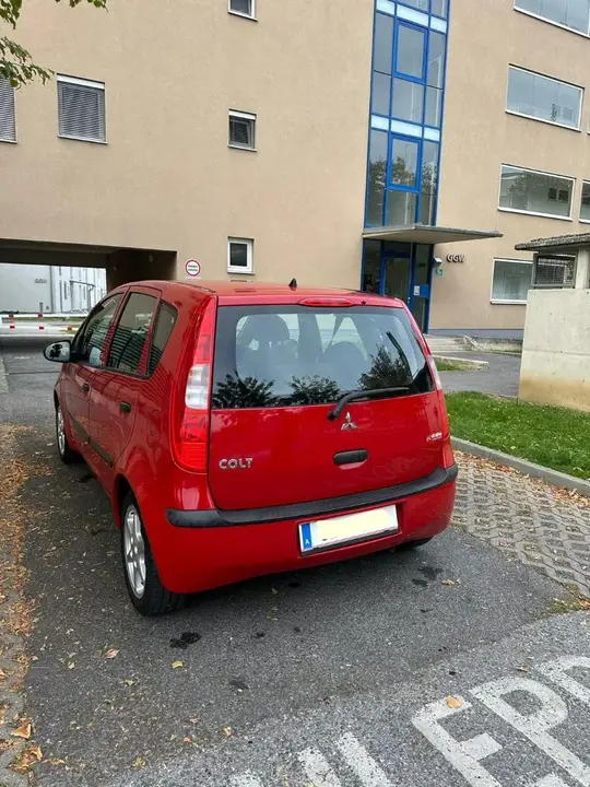 Mitsubishi Colt 2007 photo 3