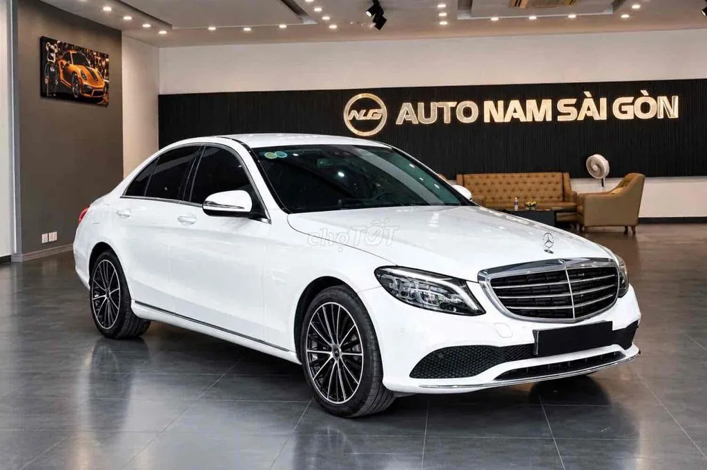 Mercedes-Benz C-Class 2021 photo 2