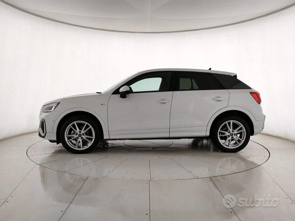 Audi Q2 2025 photo 3