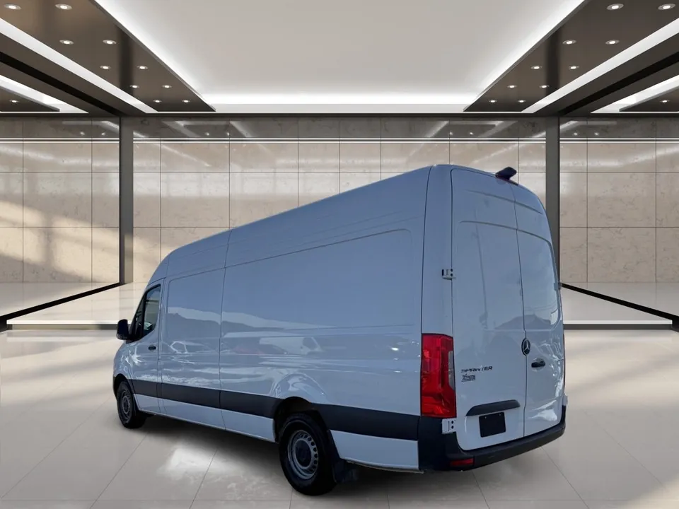 Mercedes-Benz Sprinter 2025 photo 4