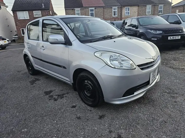 Perodua Myvi 2011 photo 5